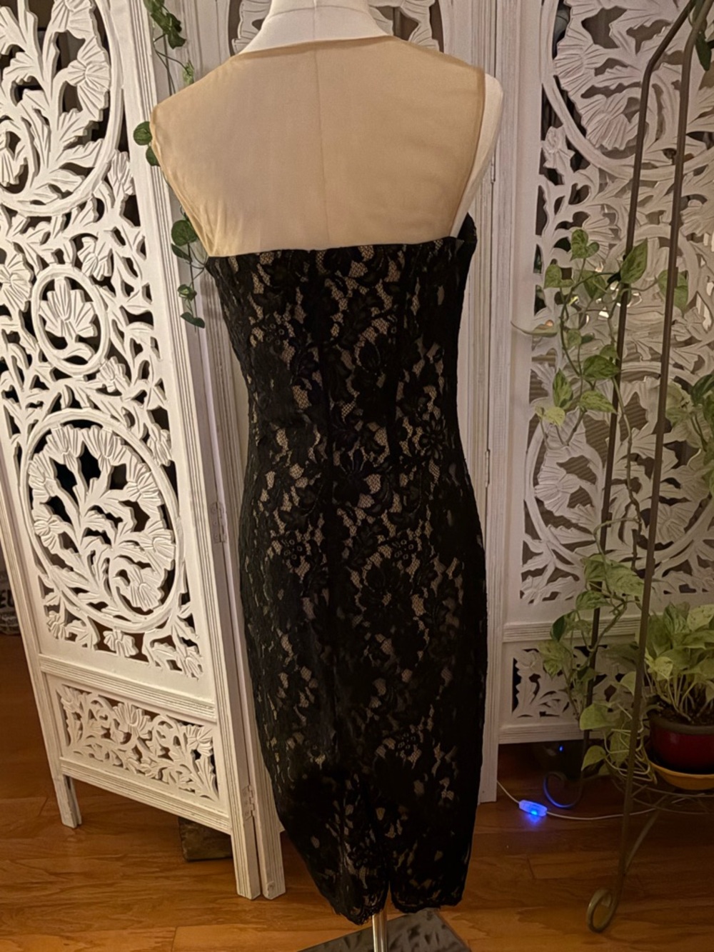 Bailey/44 Elegant Black Lace Sheath Dress with Nude Illusion Bodice - Picture 2 of 2